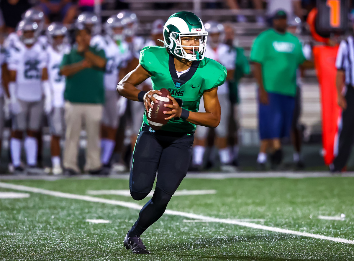 De La Salle vs St Mary's October 7, 2022 Photo-Ralph Thompson30